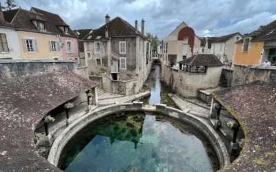 Tonnerre, Bourgogne : Guide Ultime des Sites à Visiter et des Lieux Où Séjourner