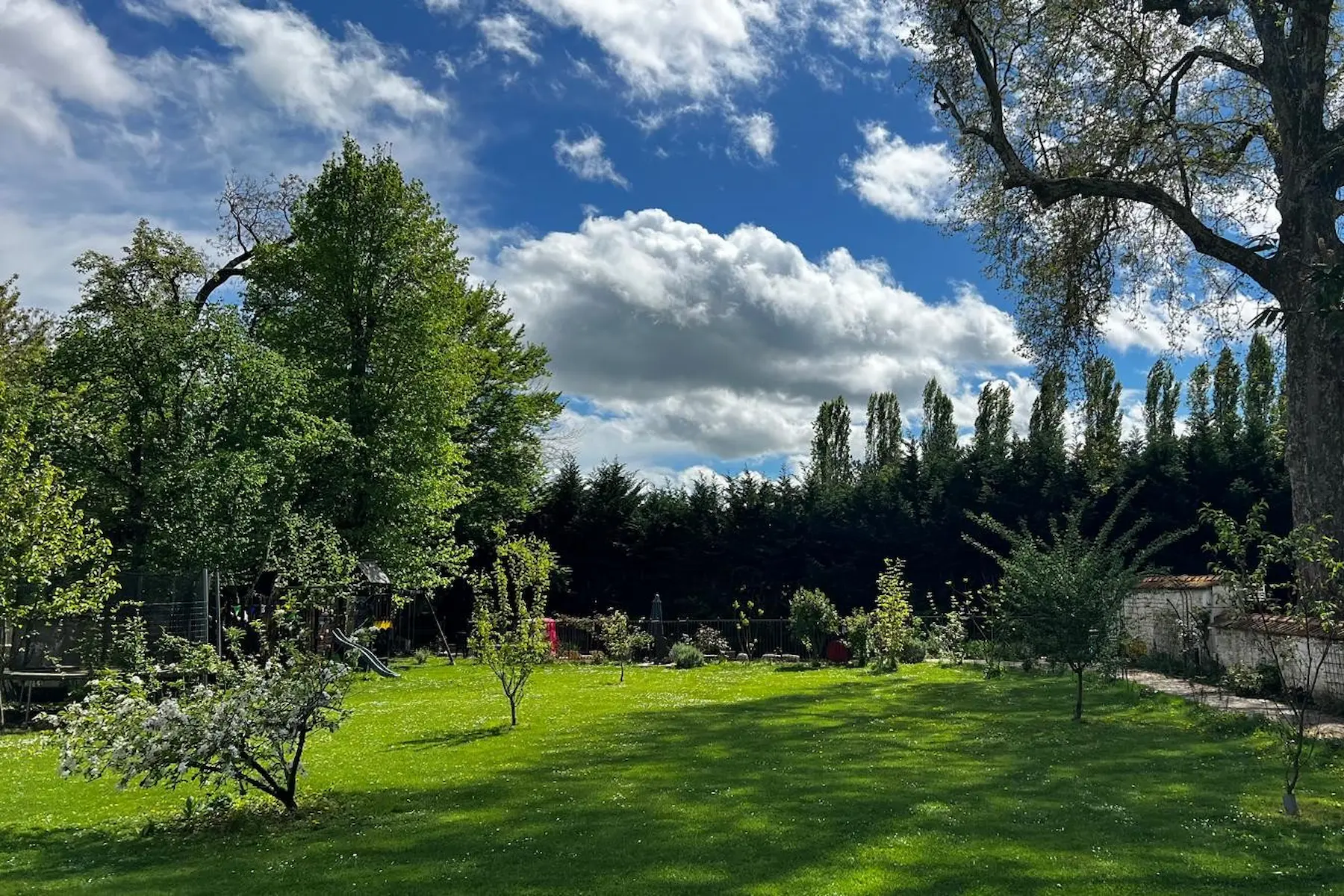 Sérénité et nature au coeur du parc arboré